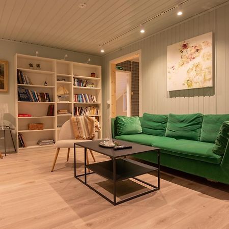 Urban And Stylish Apartment In City Centre Tromsø Exteriör bild